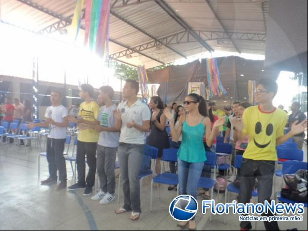 Festival do Senhor em Floriano faz chamado para Deixar-se Conduzir pelo Espírito Santo. (Imagem:FlorianoNews)