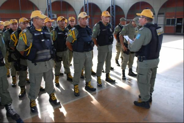 Cerca de 100 PMs reforçarão policiamento no litoral do estado.(Imagem:Divulgação/PM)