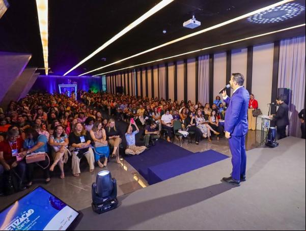 Professores e gestores compartilham experiências em seminário sobre alfabetização na idade certa(Imagem:Divulgação)
