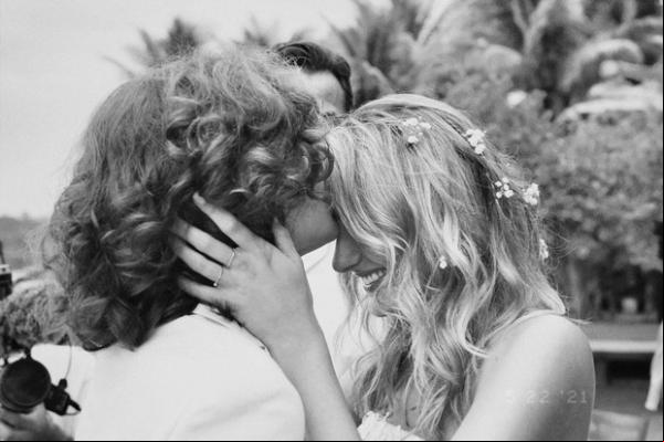 Sasha abre álbum de casamento com João Figueiredo(Imagem:Reprodução)
