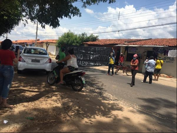 Moradores bloqueiam Av. Boa Esperança e cobram melhorias na sinalização de trânsito(Imagem:Reprodução)