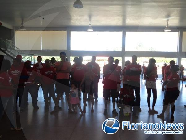 Cajueiro Motos comemora Dia do Motociclista com moto eio em Floriano. (Imagem:FlorianoNews)