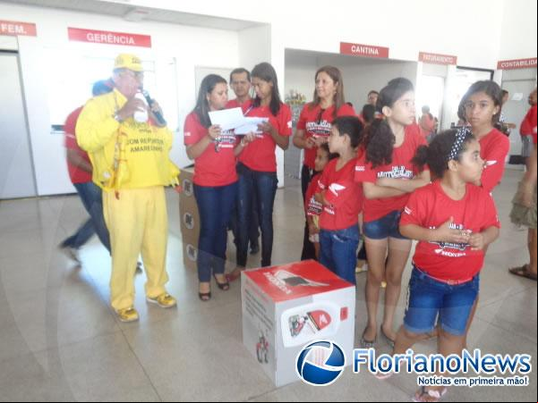 Cajueiro Motos comemora Dia do Motociclista com moto eio em Floriano. (Imagem:FlorianoNews)