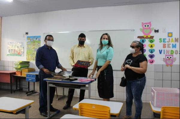 Secretaria de Educação deverá liberar Cmeis no formato híbrido(Imagem:Divulgação)