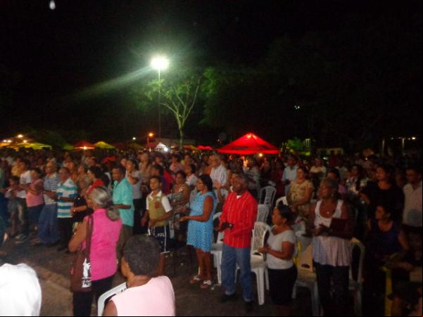 Procissão encerra festejo de Santa Cruz, no bairro Alto da Cruz(Imagem:FlorianoNews)