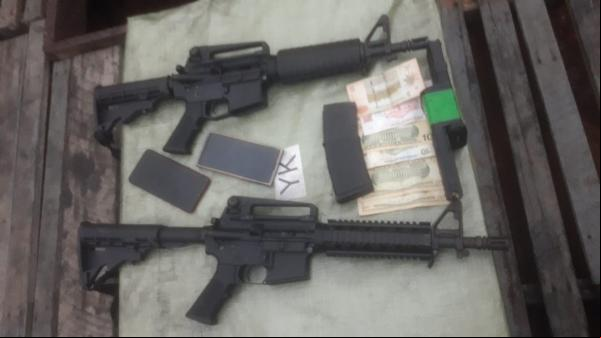 Marinha localiza embarcação com armas de fogo e produtos contrabandeados no litoral do Piauí.(Imagem:Polícia Militar do Piauí)