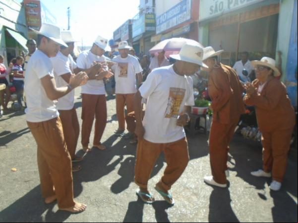 Mercado central de Floriano recebe apresentação do projeto