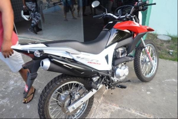 Homem acusado de duplo homicídio é preso com moto roubada no Piauí(Imagem:180graus)