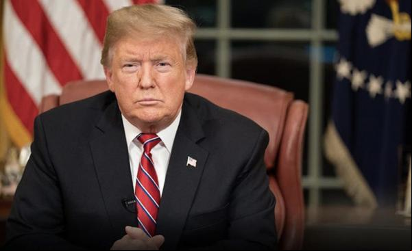 Em seu primeiro grande evento desde as eleições, Donald Trump manteve seu discurso de que o pleito nos EUA foram fraudulentas, mesmo sem apresentar evidências.
