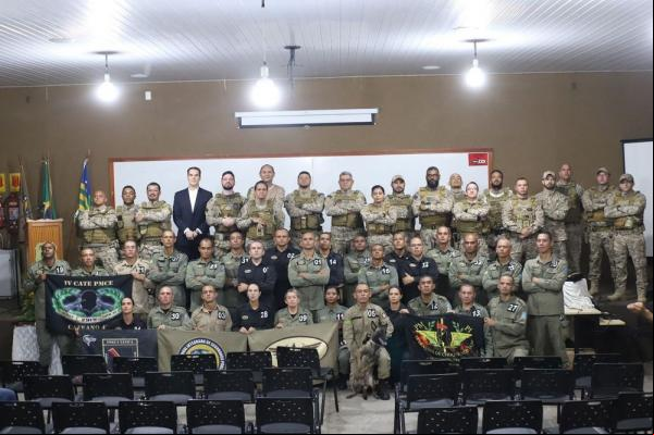 O curso teve como objetivo qualificar policiais civis, militares e bombeiros militares para compor a Força Estadual Integrada de Segurança Pública ? FEISP.(Imagem:Divulgação)
