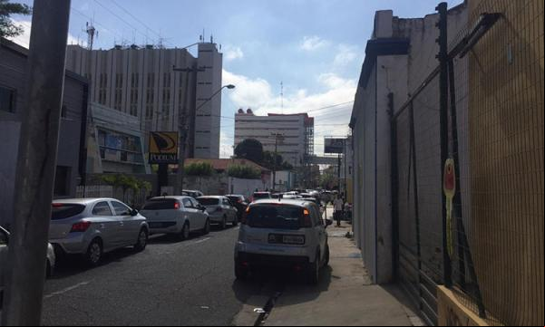 Estudante baleado no Centro pode ter sido vítima de crime por encomenda.(Imagem:Izabela Pimentel/florianonews.piauiconectado.com)