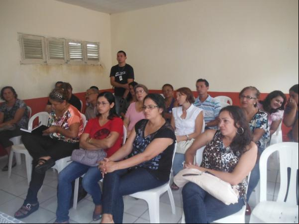 Prefeito Gledyson Resende realiza reunião com classe educacional.(Imagem:FlorianoNews)
