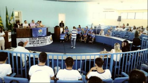Audiência Pública discute ibilidade e direitos das pessoas com deficiência.(Imagem:FlorianoNews)
