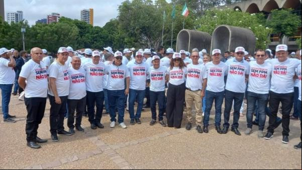 Prefeito Antônio Reis participa do movimento