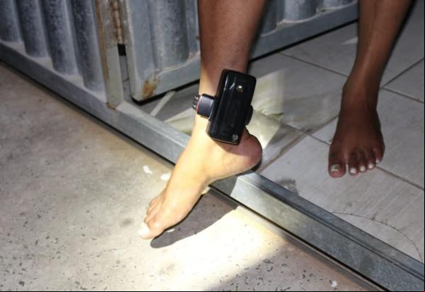 Operação Monitorados: Secretaria da Justiça fiscaliza pessoas que usam tornozeleira eletrônica.(Imagem:Divulgação)