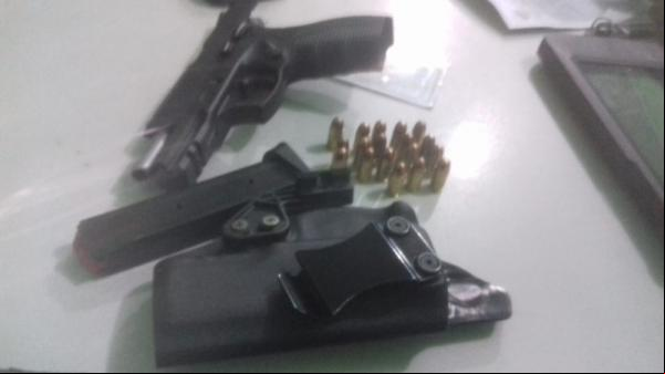 Homem estaria ameaçando clientes em casa de show na Zona Leste de Teresina.(Imagem:Divulgação/Polícia Militar)