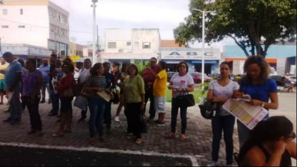 Trabalhadores vão às ruas de Floriano dizer não à Reforma da Previdência.(Imagem:FlorianoNews)