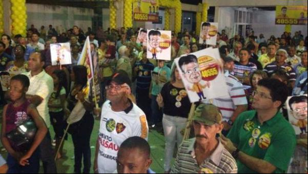 Gustavo Neiva realizou abertura do comitê em Floriano?.(Imagem:Assessoria de Comunicação)