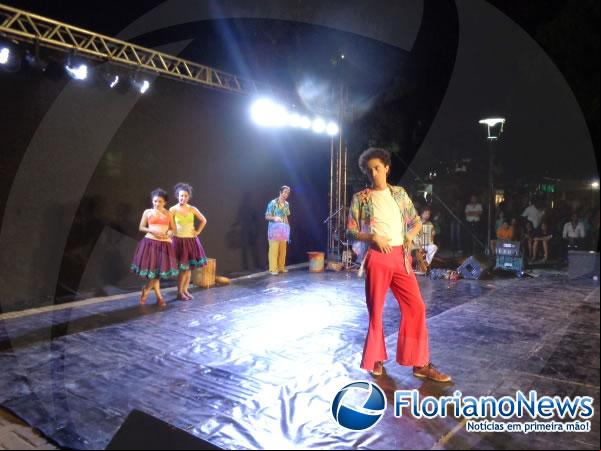 Projeto Palco Giratório apresentou espetáculo