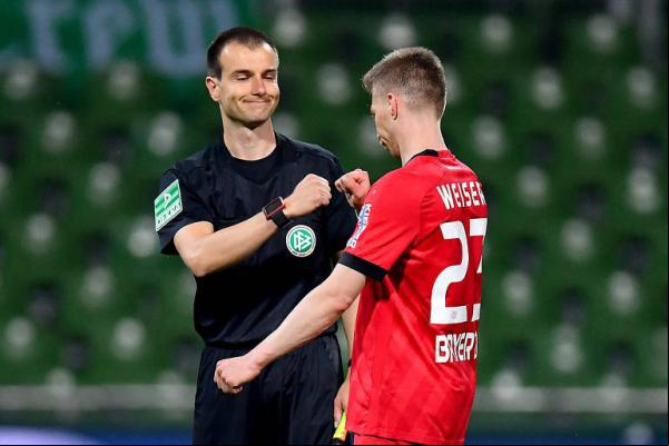 Bundesliga ite que casos de Covid-19(Imagem:Reprodução)