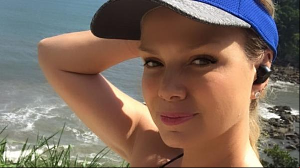 Recuperada da Covid-19, Eliana retoma atividades físicas(Imagem:Reprodução)