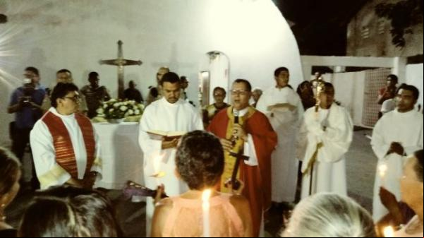 Comunidade católica participa de encerramento dos festejos de Santa Cruz em Floriano.(Imagem:FlorianoNews)