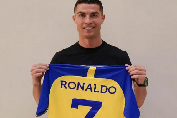 Cristiano Ronaldo é anunciado pelo Al Nassr, da Arábia Saudita(Imagem:Divulgação)