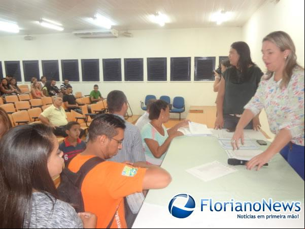 Jovensde Floriano receberam certificado do Projovem Trabalhador.(Imagem:FlorianoNews)