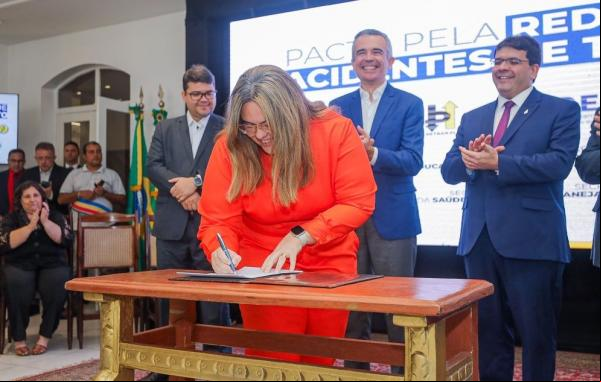 Governador lança pacto para reduzir em 50% o número de mortes no trânsito.(Imagem: Divulgação)