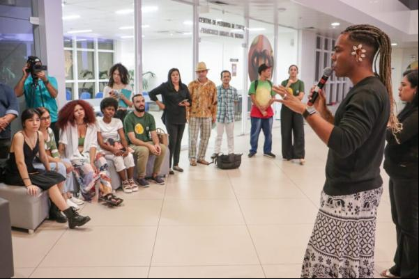 FLICAJU: segundo dia repleto de poesia, histórias e performance.(Imagem:Divulgação)