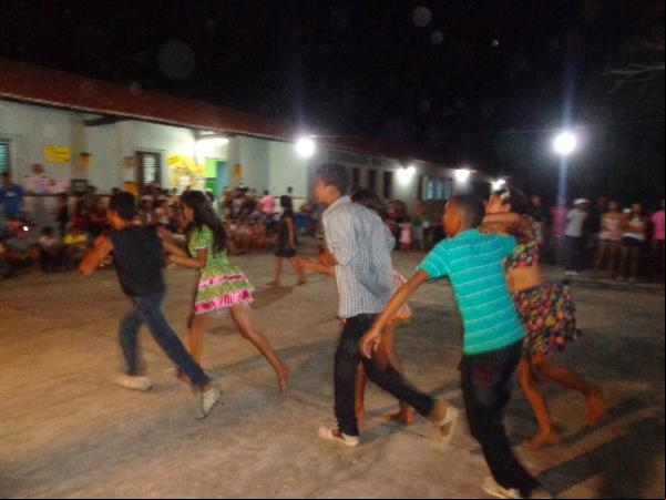 Alunos da Unidade Integrada Domingos Machado comemoraram o Dia do Folclore.(Imagem:FlorianoNews)