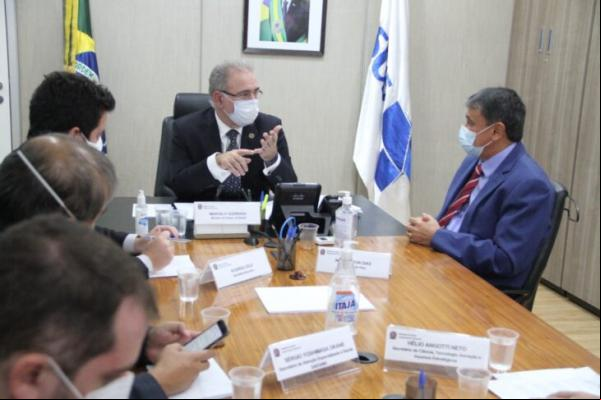 Em reunião com Wellington Dias, Ministério da Saúde se posiciona a favor do uso da Sputnik.(Imagem:André Oliveira)