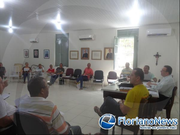 Diocese de Floriano realiza reunião geral do Clero.(Imagem:FlorianoNews)