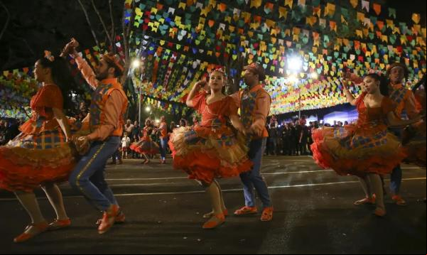 Bailado foi trazido or europeus no século 19.(Imagem:Marcello Casal Jr./Agência Brasil)