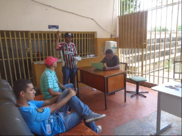 SDR começa a entregar boletos de adesão ao Garantia Safra 2015 em Floriano.(Imagem:FlorianoNews)