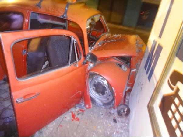 Motorista sofre traumatismo após chocar veículo na Av. Getúlio Vargas.(Imagem:FlorianoNews)