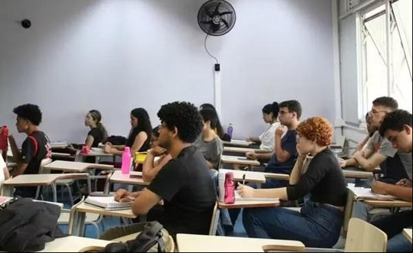 Cerca de 80% dos inscritos no Concurso Unificado têm de 20 a 44 anos(Imagem:Reprodução)