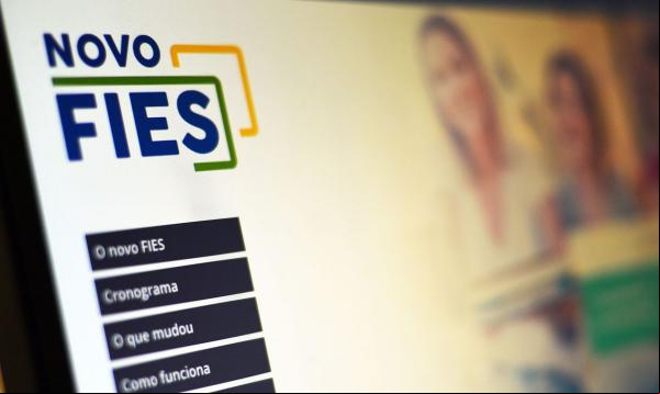 Fies: pré-selecionados têm até sexta-feira para complementar inscrição(Imagem:Reprodução)