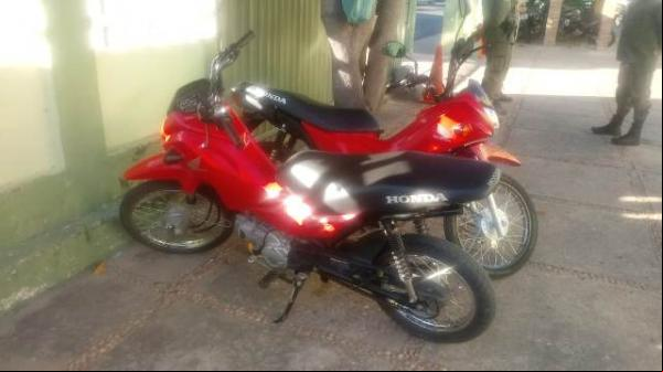 PM recupera duas motocicletas roubadas em Floriano.(Imagem:FlorianoNews)