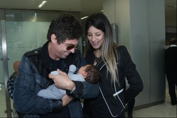 Hudson com a família(Imagem:Thiago Duran / AgNews)