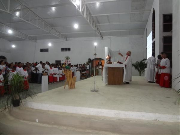 Católicos celebram Corpus Christi com missa e procissão em Floriano.(Imagem:FlorianoNews)