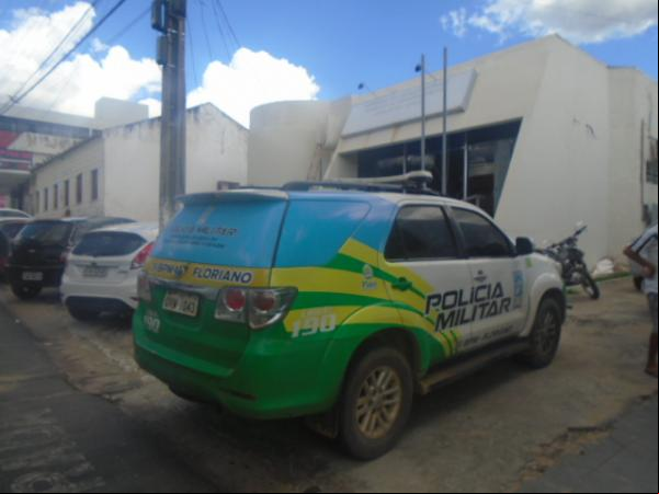 Polícia prende dupla suspeita de assalto a supermercado em Floriano.(Imagem:FlorianoNews)