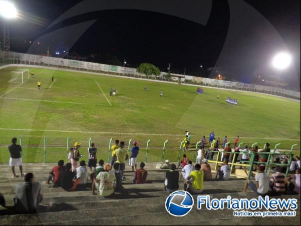 São João dos Patos vence Reno e disputa final do campeonato baronense com Atletas do Futuro.(Imagem:FlorianoNews)