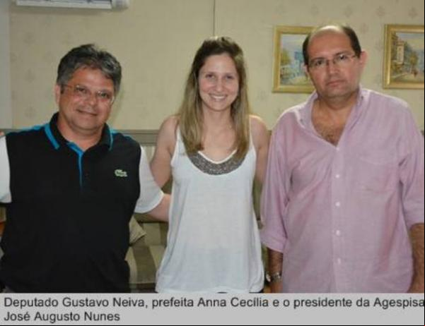 Gustavo Neiva visita obras da rede de abastecimento de água em Parnaguá.(Imagem:Portal Corrente)