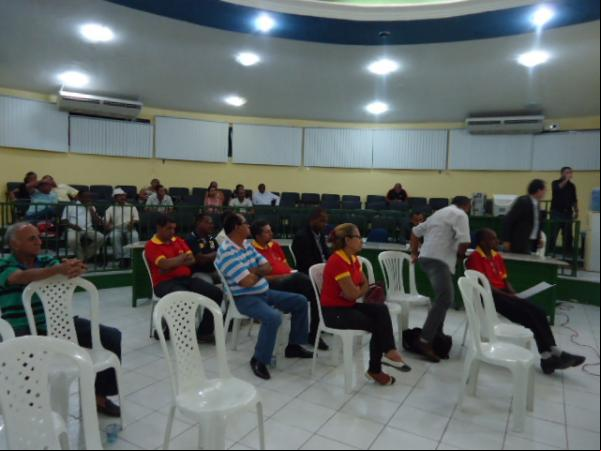 Ministério Público realizou audiência para discutir obras que estão paradas em Floriano.(Imagem:FlorianoNews)