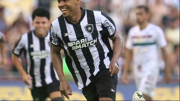 Marlon Freitas em Fluminense x Botafogo(Imagem:Vítor Silva/Botafogo)