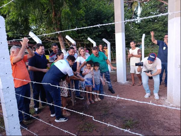 Inauguração de poço artesiano leva mais qualidade de vida ao povoado Bem Quer.(Imagem:FlorianoNews)