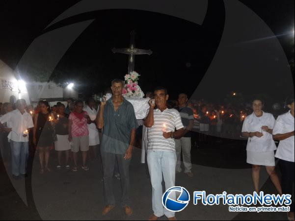 Procissão e missa encerram festejos de Santa Cruz em Floriano.(Imagem:FlorianoNews)