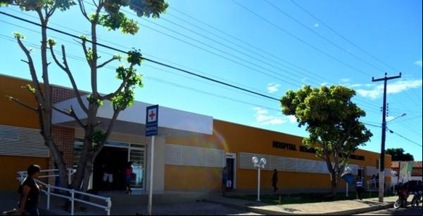 Idoso foi levado para o hospital em Corrente, no Sul do estado.(Imagem:Divulgação/Sesapi)