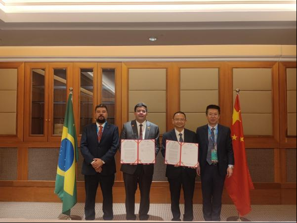 Na China, Rafael anuncia mais de R$ 3 bilhões em novos investimentos para o setor de energias renováveis no Piauí.(Imagem:Divulgação)